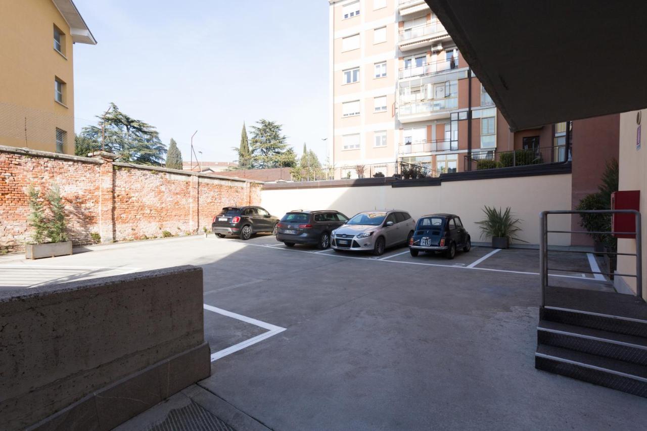 Albergo Residenza Al Teatro Udine Exterior foto